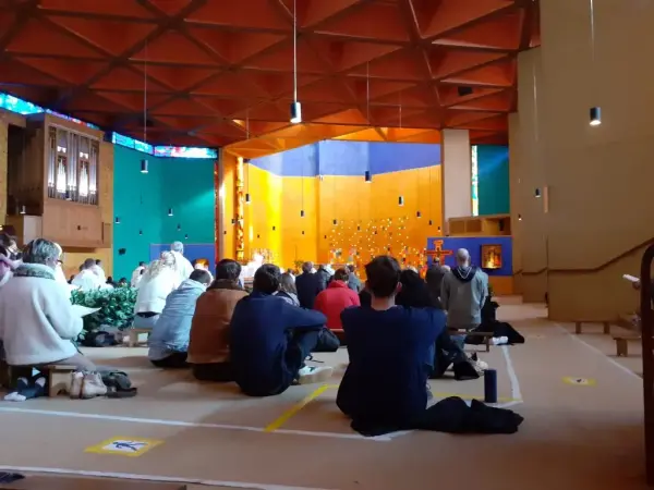 A journey to Taizé to rediscover the value of sobriety