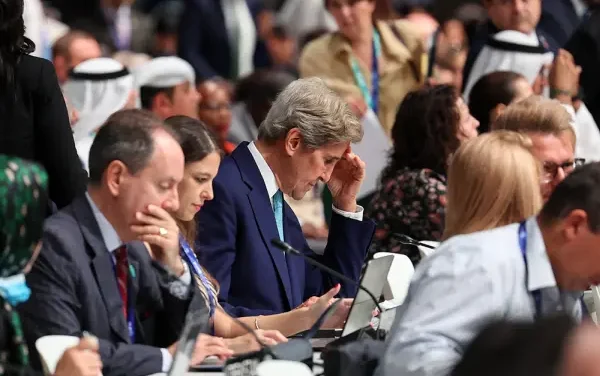 US climate envoy John Kerry, who called pope a ‘moral authority’ on climate, to step down
