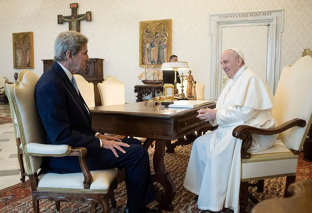 Pope Francis with US Envoy John Kerry